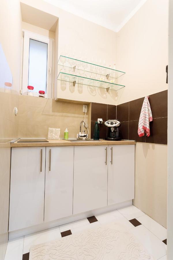 Family Apart Apartamento Belgrado Exterior foto